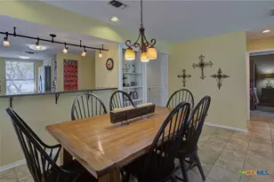 214 T Bar M Dr, New Braunfels, TX 78132 - Photo 8