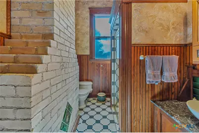 524 Saint Peter Street, Gonzales, TX 78629 - Photo 28