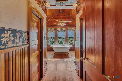 524 Saint Peter Street, Gonzales, TX 78629 - Photo 36