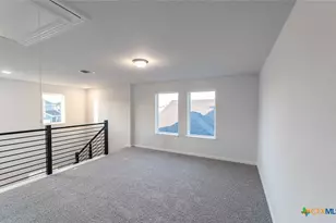 1224 Marvin Grv, Seguin, TX 78155 - Photo 8