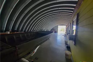 404 S 13th St, Seadrift, TX 77983 - Photo 8