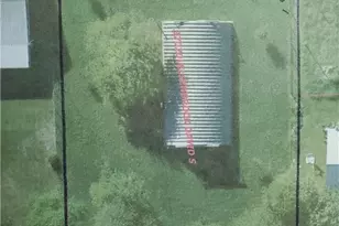 404 S 13th St, Seadrift, TX 77983 - Photo 20