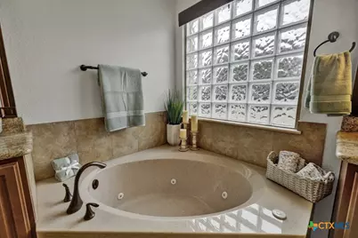 957 Santa Cruz, New Braunfels, TX 78132 - Photo 20