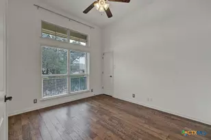 957 Santa Cruz, New Braunfels, TX 78132 - Photo 16