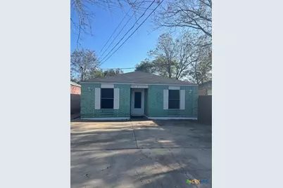 2811 Baker Street, Victoria, TX 77901 - Photo 1