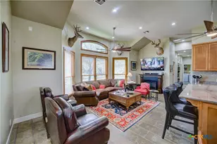 1110 County Rd 103, Runge, TX 78151 - Photo 28