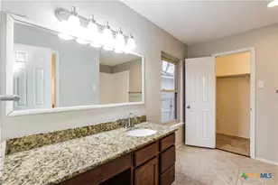 13031 Feather Ridge Dr, San Antonio, TX 78233 - Photo 10