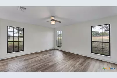 2569 County Road 443, Waelder, TX 78959 - Photo 26