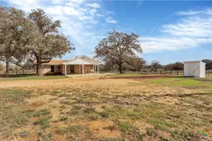 2569 Co Rd 443, Waelder, TX 78959 - Photo 46