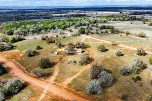 2569 Co Rd 443, Waelder, TX 78959 - Photo 48