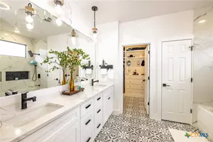 1428 Springwater, Canyon Lake, TX 78133 - Photo 18