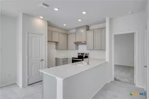 707 Ryan St, Belton, TX 76513 - Photo 12