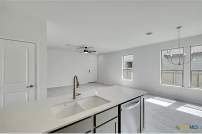 707 Ryan Street, Belton, TX 76513 - Photo 14