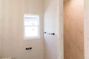 121 Lost Pnes Ln, Marion, TX 78124 - Photo 12