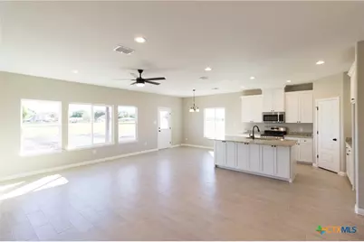 121 Lost Pines Lane, Marion, TX 78124 - Photo 2