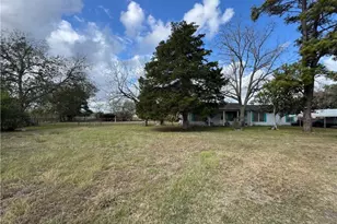 522 US Hwy 183, Cuero, TX 77954 - Photo 26