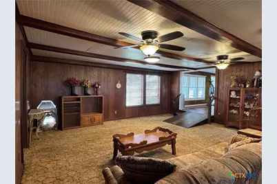 522 US Highway 183, Cuero, TX 77954 - Photo 20