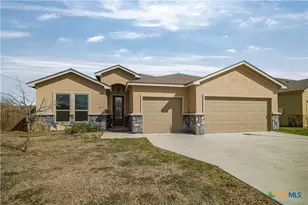 2010 Seguin Ave, Victoria, TX 77901 - Photo 1