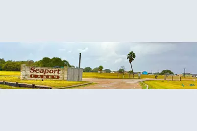 441 Gibb Boulevard, Seadrift, TX 77983 - Photo 4