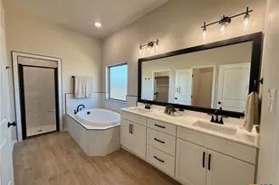 203 Lasso Loop, Lorena, TX 76655 - Photo 26