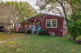 8195 FM725, Mcqueeney, TX 78123 - Photo 4