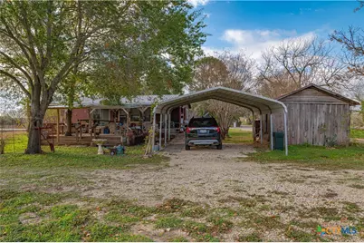 8195 Fm 725, Mcqueeney, TX 78123 - Photo 2