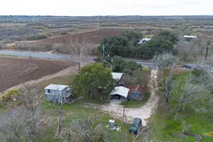 8195 FM725, Mcqueeney, TX 78123 - Photo 18