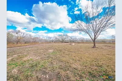 2455 Fm 465, Seguin, TX 78155 - Photo 34