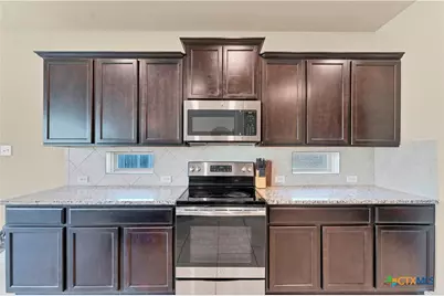 5613 Cross Over Road, New Braunfels, TX 78132 - Photo 24