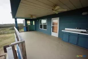 811 W Main St, Port O'Connor, TX 77982 - Photo 8