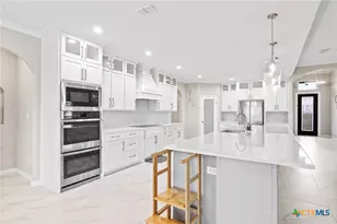 13 Westpointe Dr, Rockport, TX 78382 - Photo 12