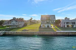 902 N Washington St, Port O'Connor, TX 77982 - Photo 40