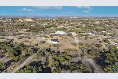 301 Quartz Way, Horseshoe Bay, TX 78657 - Photo 28