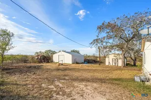 14858 Fm 1322, Luling, TX 78648 - Photo 12