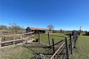 8901 FM437, Rogers, TX 76569 - Photo 20