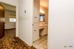 404 Rhodes, Victoria, TX 77904 - Photo 26