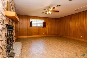 404 Rhodes, Victoria, TX 77904 - Photo 24