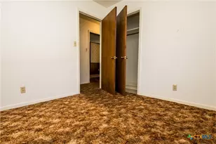 404 Rhodes, Victoria, TX 77904 - Photo 32