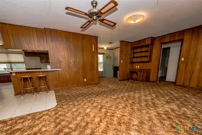 404 Rhodes, Victoria, TX 77904 - Photo 12