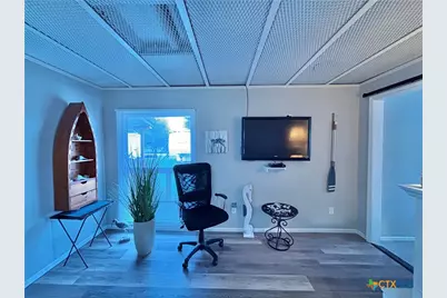 804 W Madison Avenue, Port O'Connor, TX 77982 - Photo 6