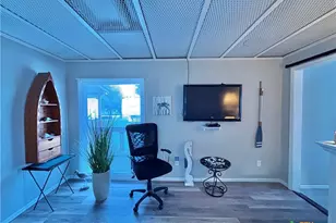 804 W Madison Ave, Port O'Connor, TX 77982 - Photo 6