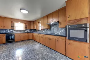 3534 Hwy 90 A E, Gonzales, TX 78629 - Photo 8