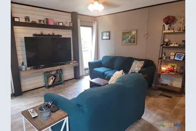 566 Herron Trail, McDade, TX 78650 - Photo 12