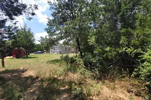 566 Herron Trail, McDade, TX 78650 - Photo 22