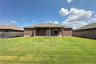 402 Juniper Dr, Troy, TX 76579 - Photo 16