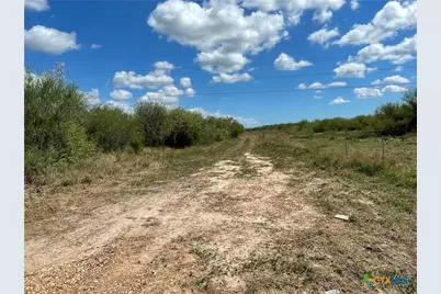 1787 Fm 446, Victoria, TX 77905 - Photo 2
