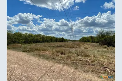 1787 Fm 446, Victoria, TX 77905 - Photo 8