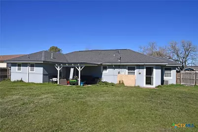 407 Rorem Avenue, Palacios, TX 77465 - Photo 18