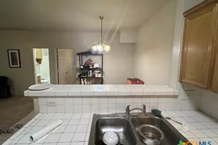 5806 Hamza Cir, Killeen, TX 76542 - Photo 10