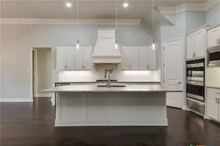 1729 Las Lomas Ct, Temple, TX 76502 - Photo 8